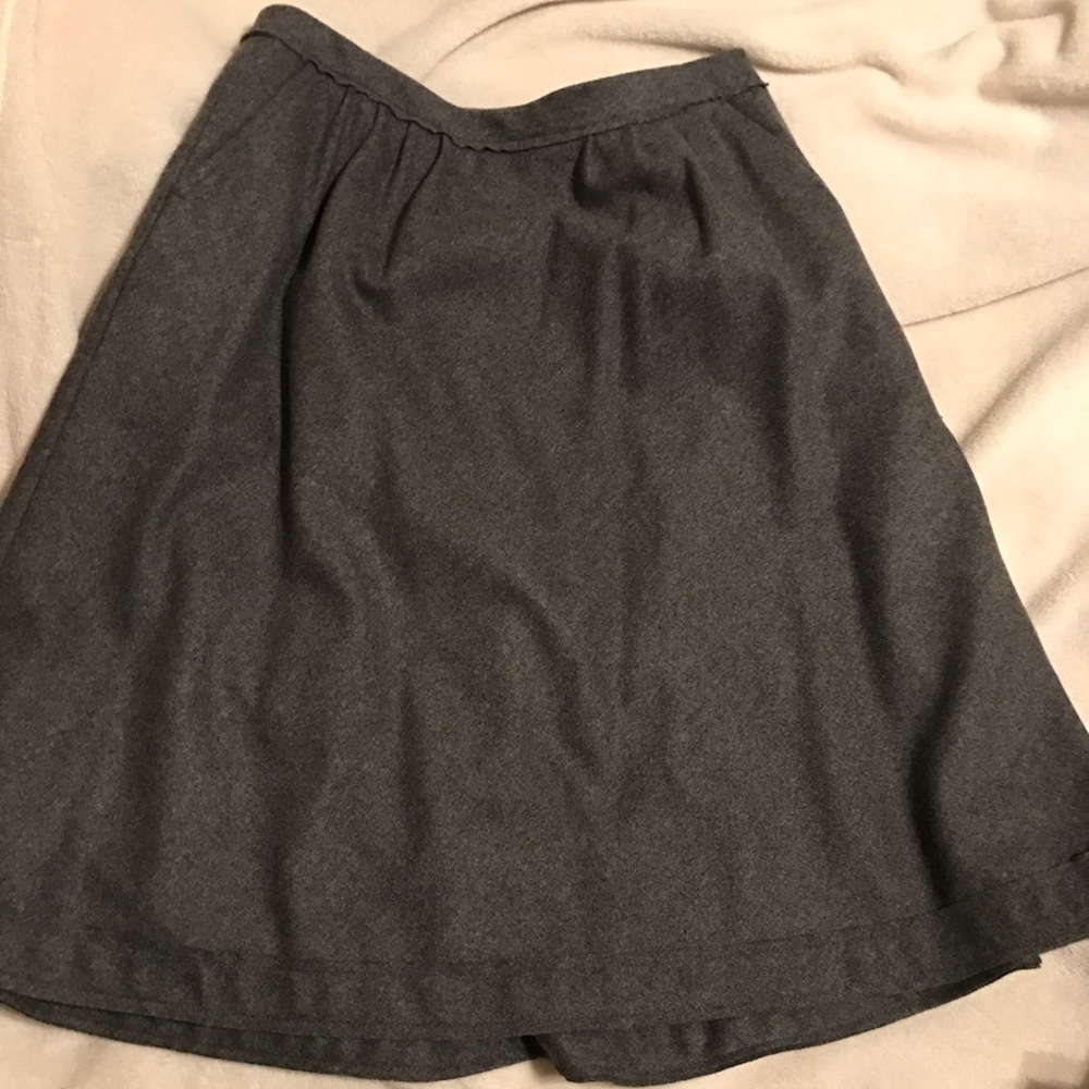 Banana Republic gray wool skirt